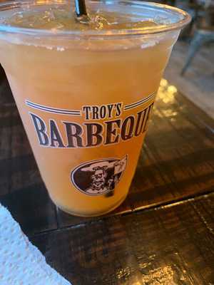 Troy's Barbeque