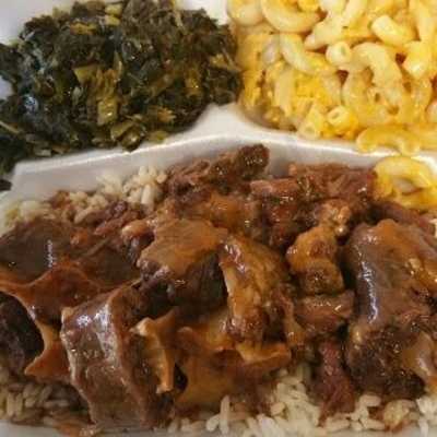 Chewys Bbq And Grill