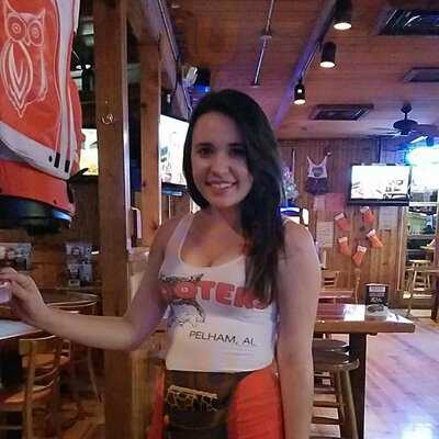Hooters