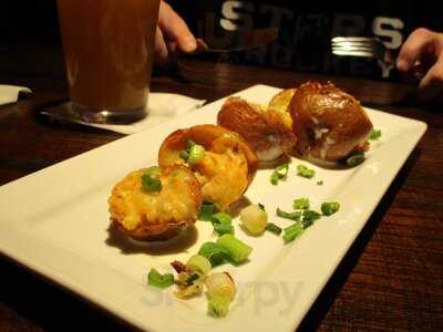 Miller Tavern & Beer Garden