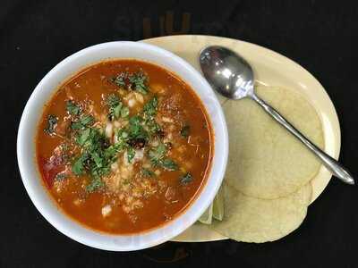 Guanaquita's Tacos & Pupusas