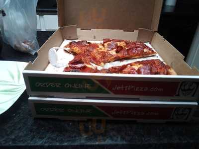 Jet's Pizza