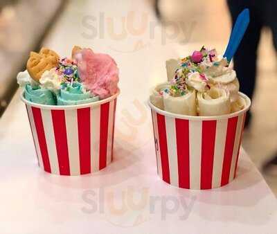 Polar Pan Rolled Ice Cream