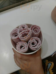 Polar Pan Rolled Ice Cream