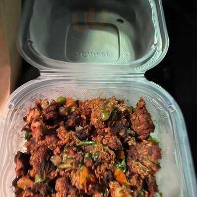 Juuuicy's Mama's Vegan Cocina