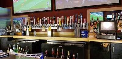 Buffalo Wild Wings Grill & Bar