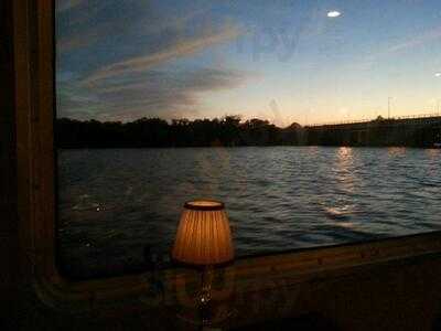 Dandy Restaurant Cruise Ship