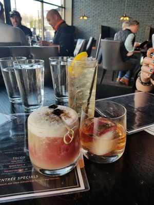 The Gas Lantern Drinking Company