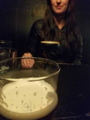 The Gas Lantern Drinking Company