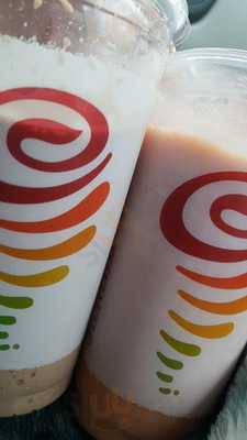 Full Lotus Juice Bar & Cafe-