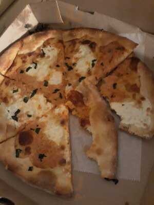 Basil Cucina And Catering