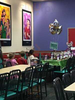 Chuck E. Cheese