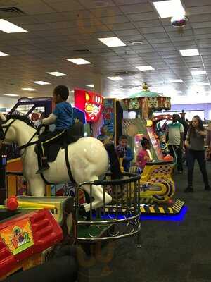 Chuck E. Cheese