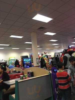 Chuck E. Cheese