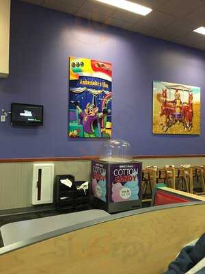 Chuck E. Cheese