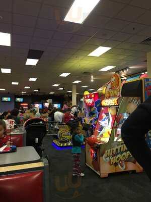 Chuck E. Cheese