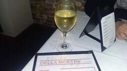 Shea's Bistro And Bar