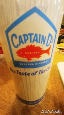 Captain D's