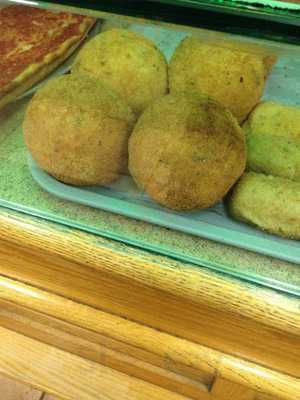 Ambrosino's Pizzeria