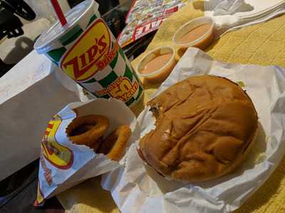 Zip's Drive In