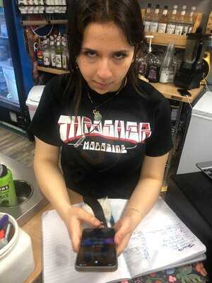 Roll In Ice Creamery