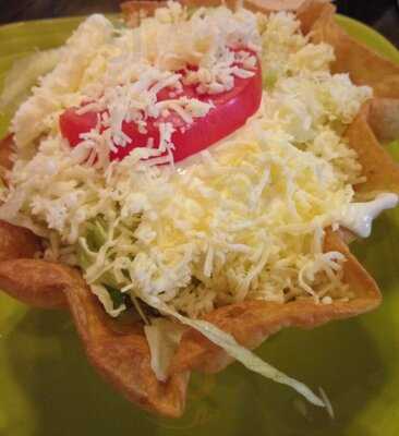 Monterrey's By The Mall