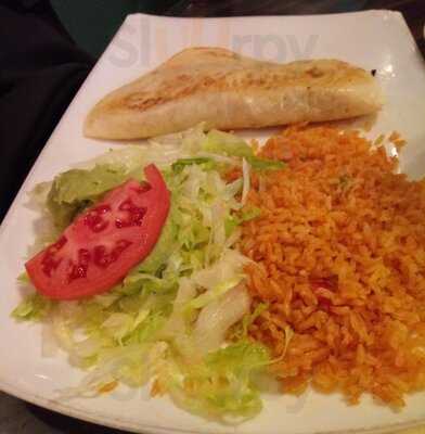 Monterrey's By The Mall