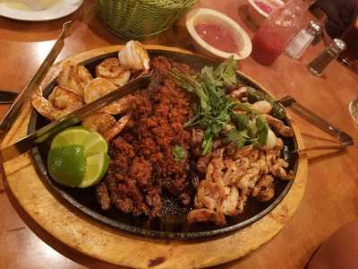 Monterrey's By The Mall