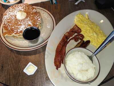 Karla's Beach House Restaurant