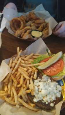 Joseph's Bar And Grill