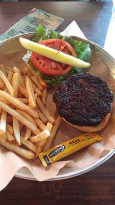 Joseph's Bar And Grill