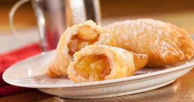 Lee's Famous Recipe Chicken