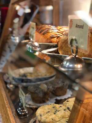 Fine Vines Cheese & Wines