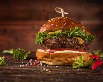 Boo-coes Sports Bar & Grill Chattanooga