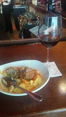 Cibo Bistro & Wine Bar