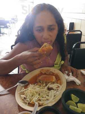 Tortas Ahogadas Mi Barrio