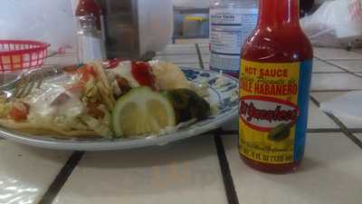 Mariscos Linda Restaurant