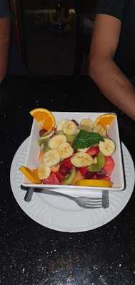 1001 Nights Cafe & Lounge