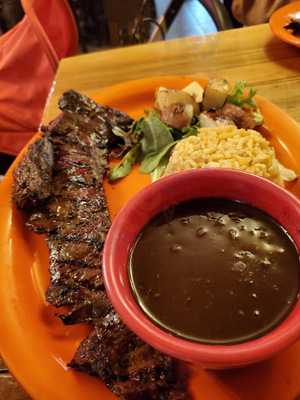 Los Lobos Mexican Restaurant