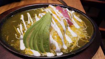 Los Lobos Mexican Restaurant