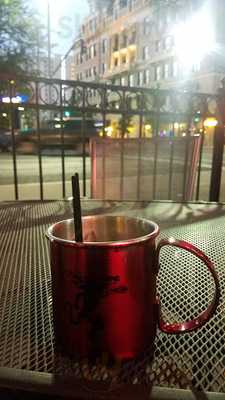 Crave Eats. Drinks. Nightlife.