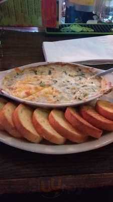 Crave Eats. Drinks. Nightlife.