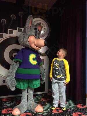 Chuck E. Cheese