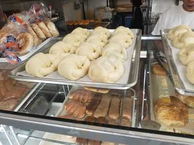 Day And Night Donuts