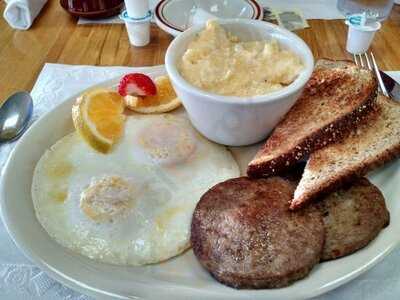 Mikey's Deli & Diner