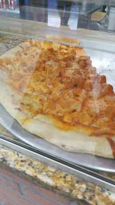 Three Brothers Pizzeria