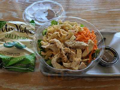 Tropical Smoothie Cafe