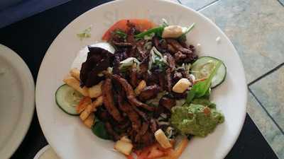 El Trapiche Restaurant