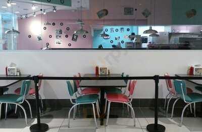 Hwy 55 Burgers, Shakes & Fries