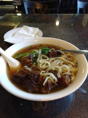 Lucky China Chinese Restaurant